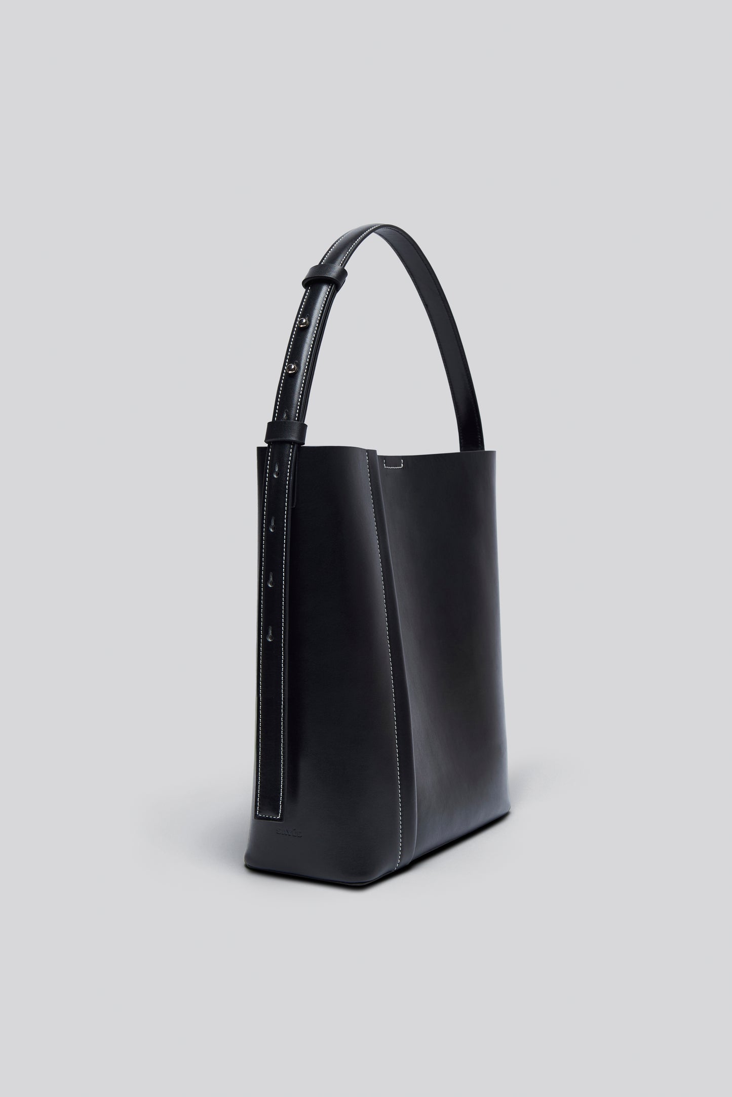 THE LARGE TOTE PLISSÉ BLACK