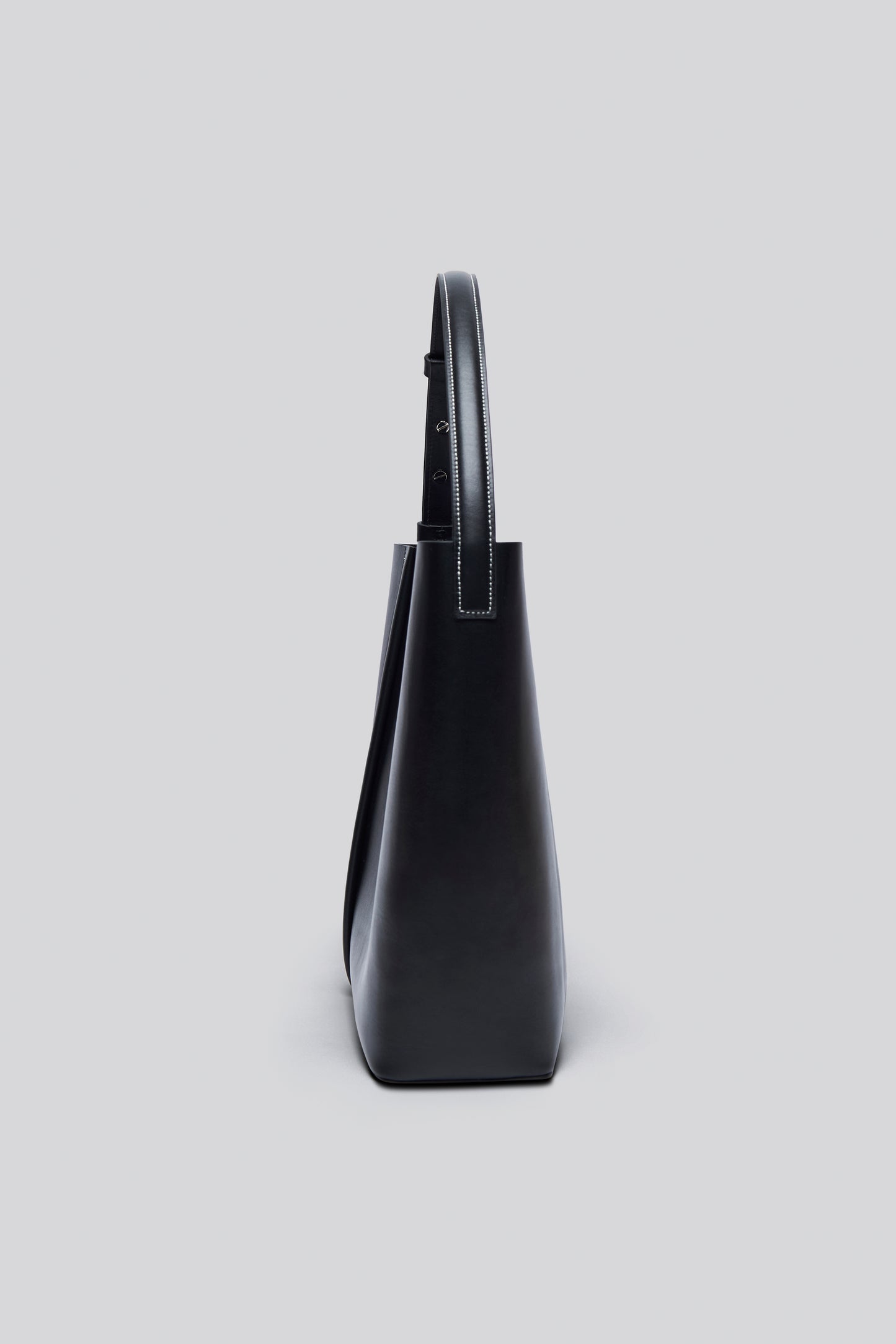 THE LARGE TOTE PLISSÉ BLACK