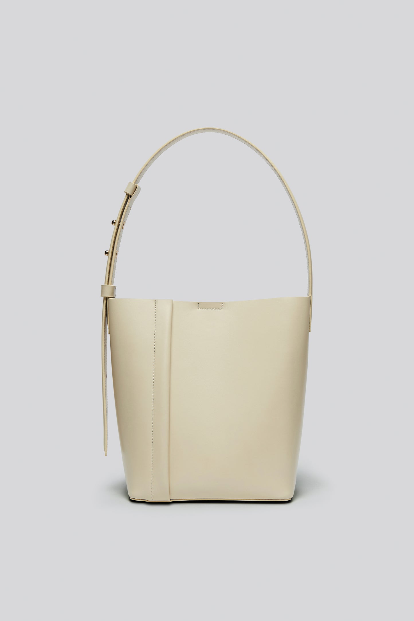 THE MEDIUM TOTE PLISSÉ EGGSHELL