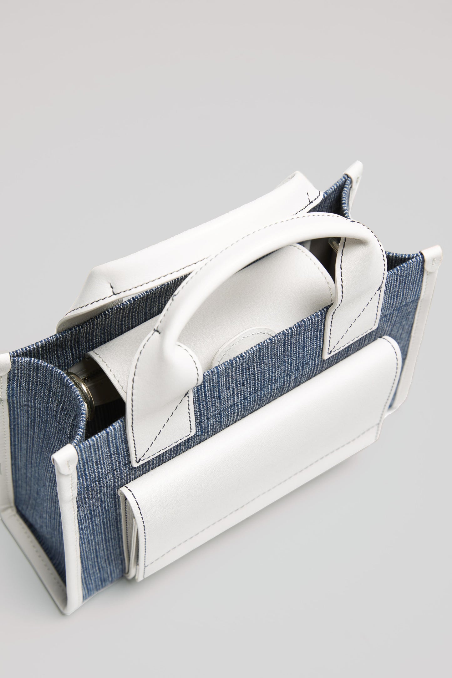 STITCHED POCKET MINI TOTE IN MARINE AND OFF-WHITE