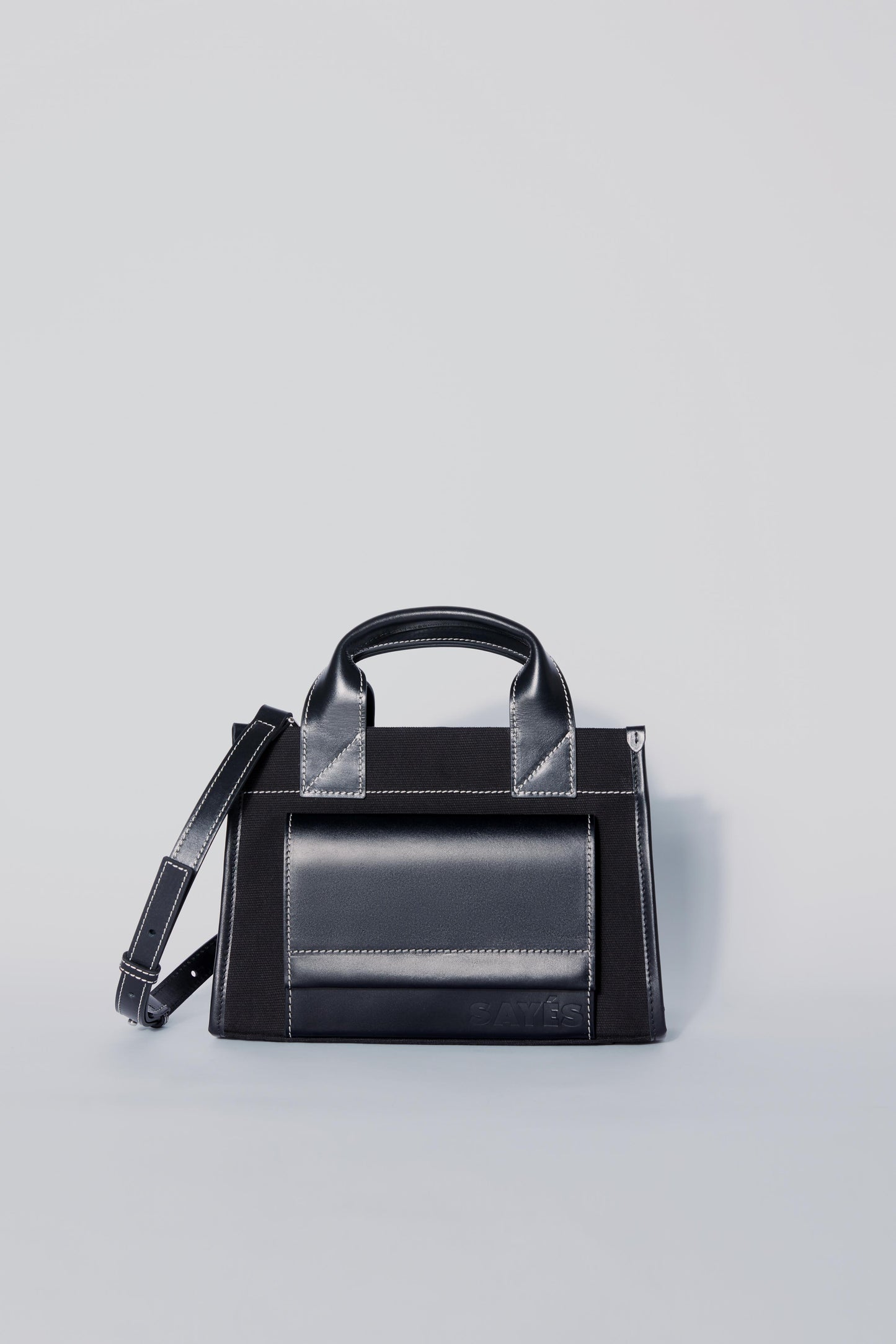 STITCHED POCKET MINI TOTE BAG IN BLACK