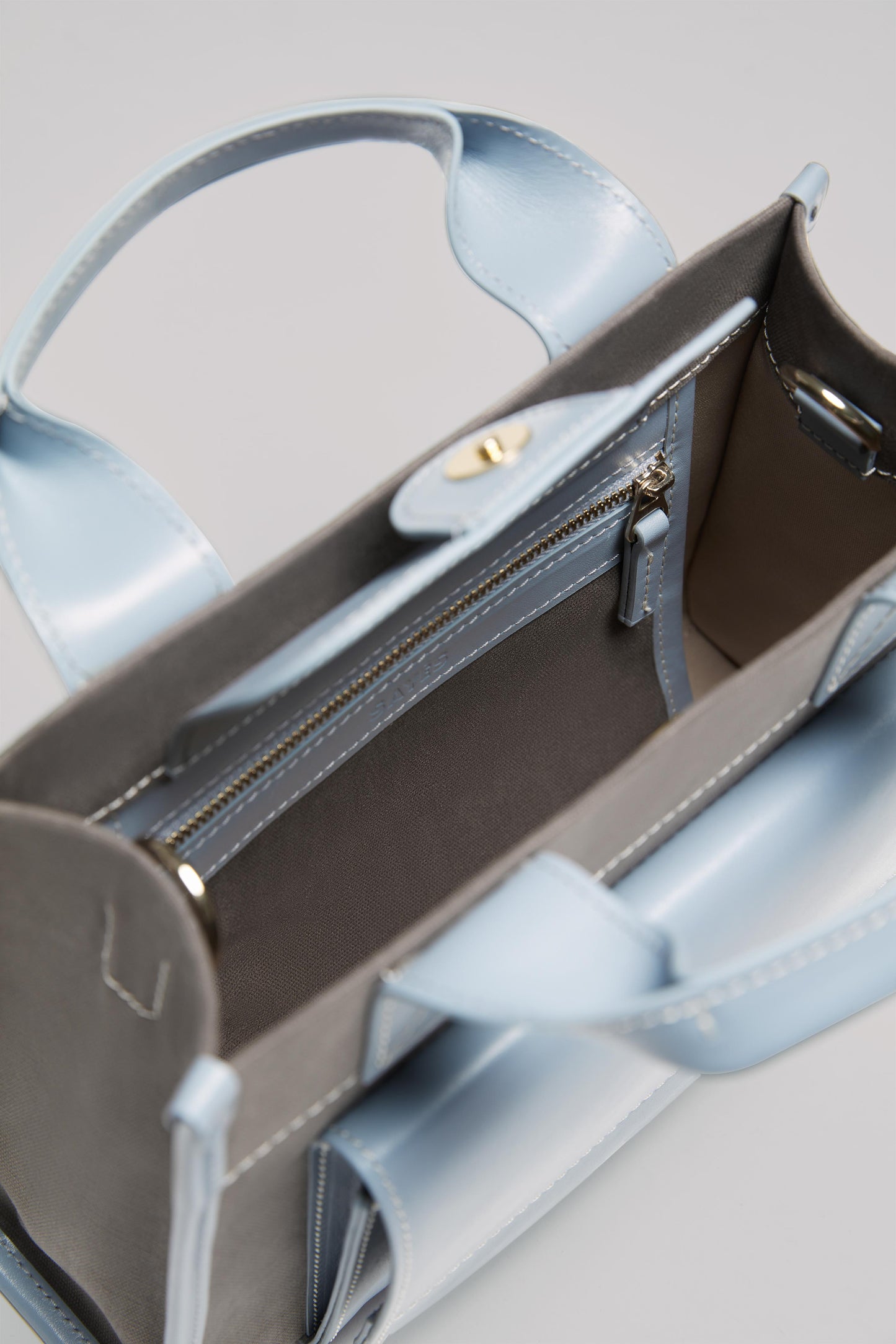 STITCHED POCKET MINI TOTE IN MINK AND BLUE