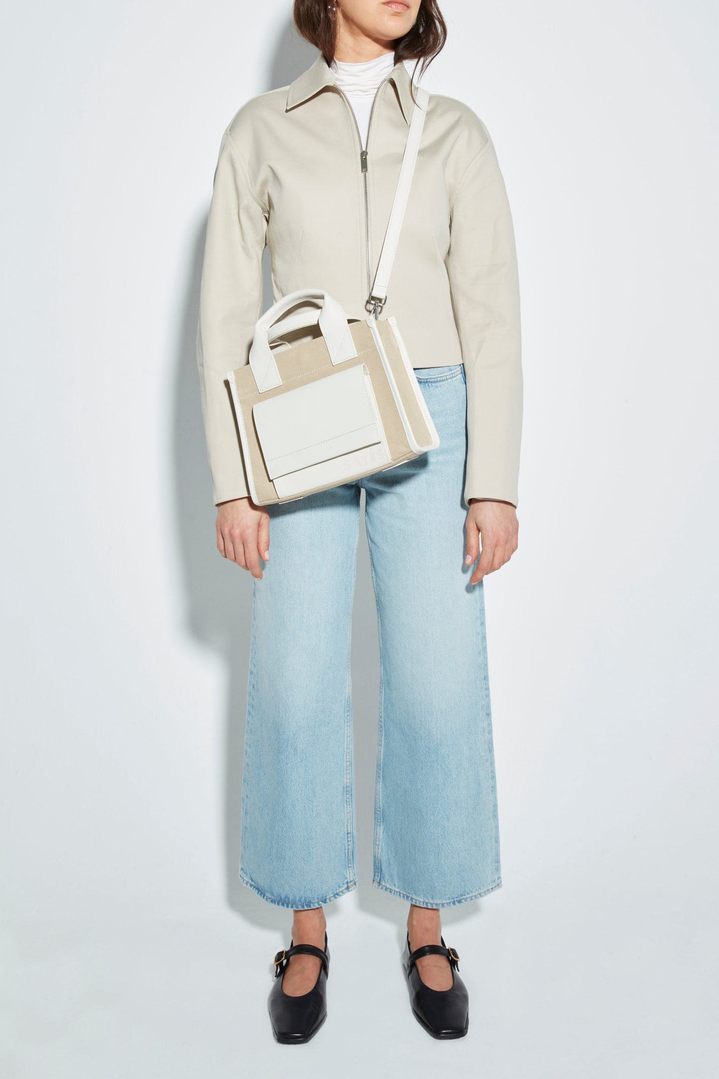 STITCHED POCKET MINI TOTE IN BEIGE AND OFF-WHITE