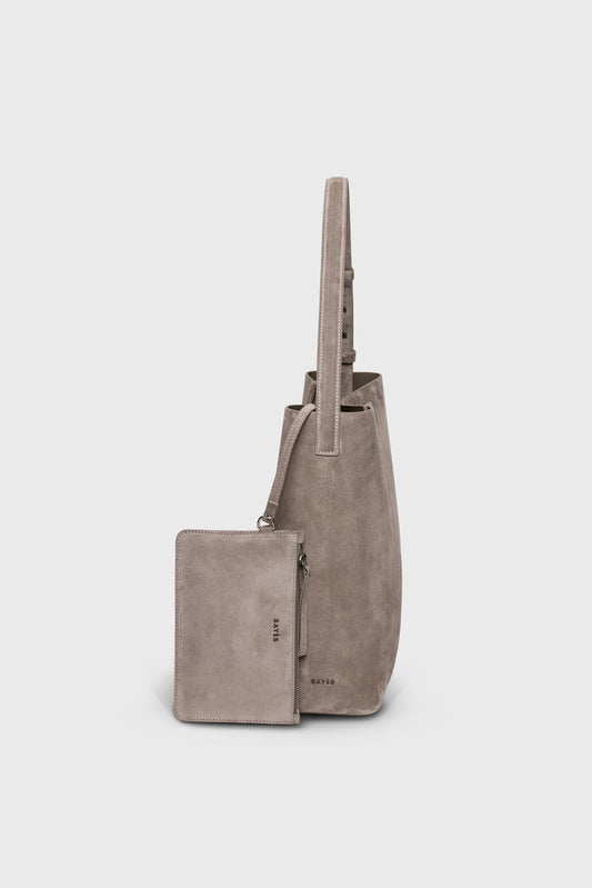 THE LARGE TOTE PLISSÉ SAND BEIGE SUEDE