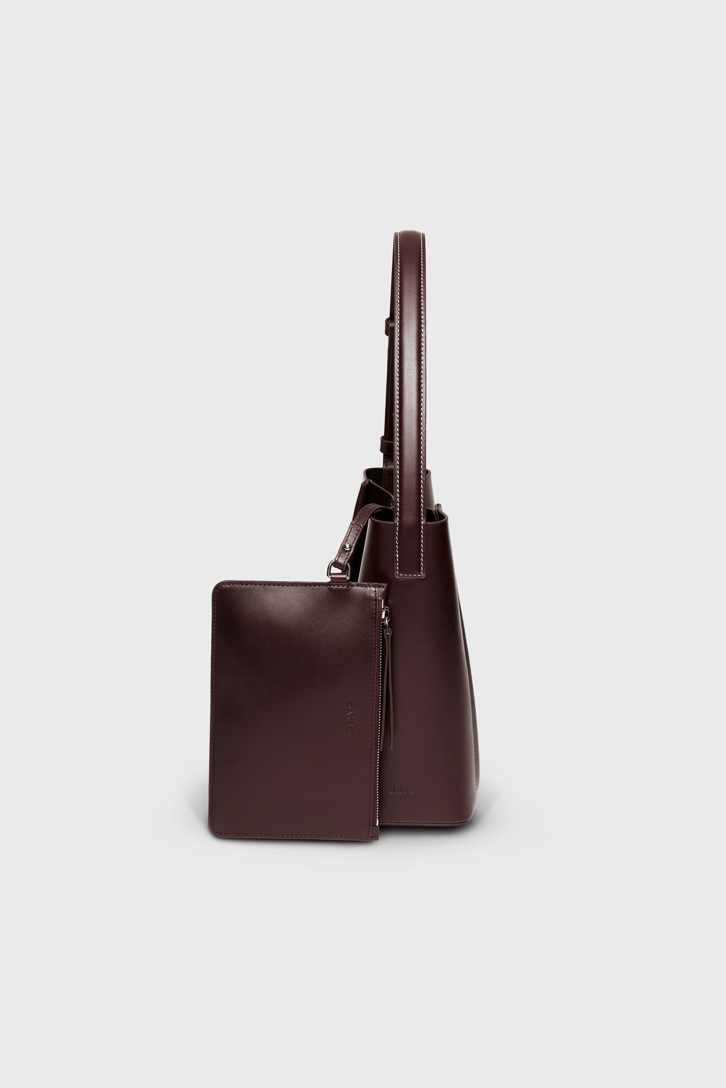 THE MEDIUM TOTE PLISSÉ BURGUNDY